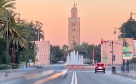 Authentic Moroccan Charm Apartment In Marrakech Terrace